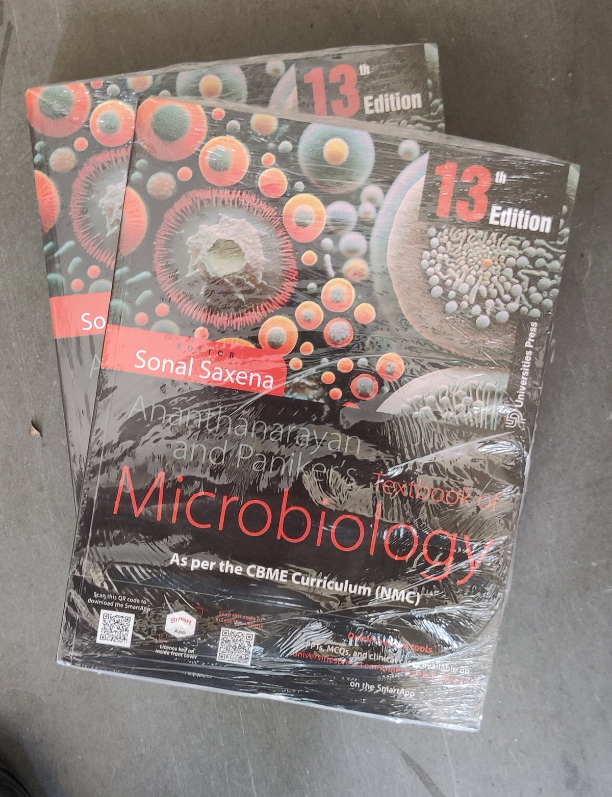 Ananthanarayan and Paniker’s Textbook of Microbiology 13th Edition 9789393330659